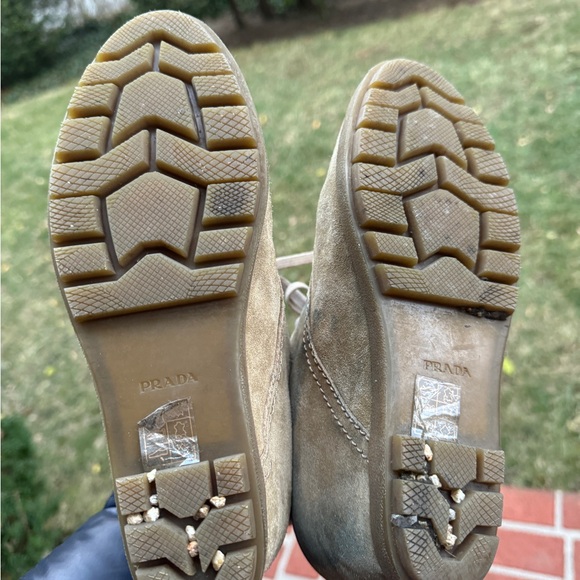 Genuine Prada wedged tan suede boots size 8.5 - Picture 5 of 5